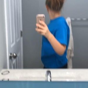 Meet your Posher, Roni